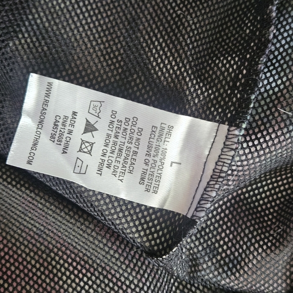 Reason Pastel Graphic Pullover Jacket - Picture 5 of 5